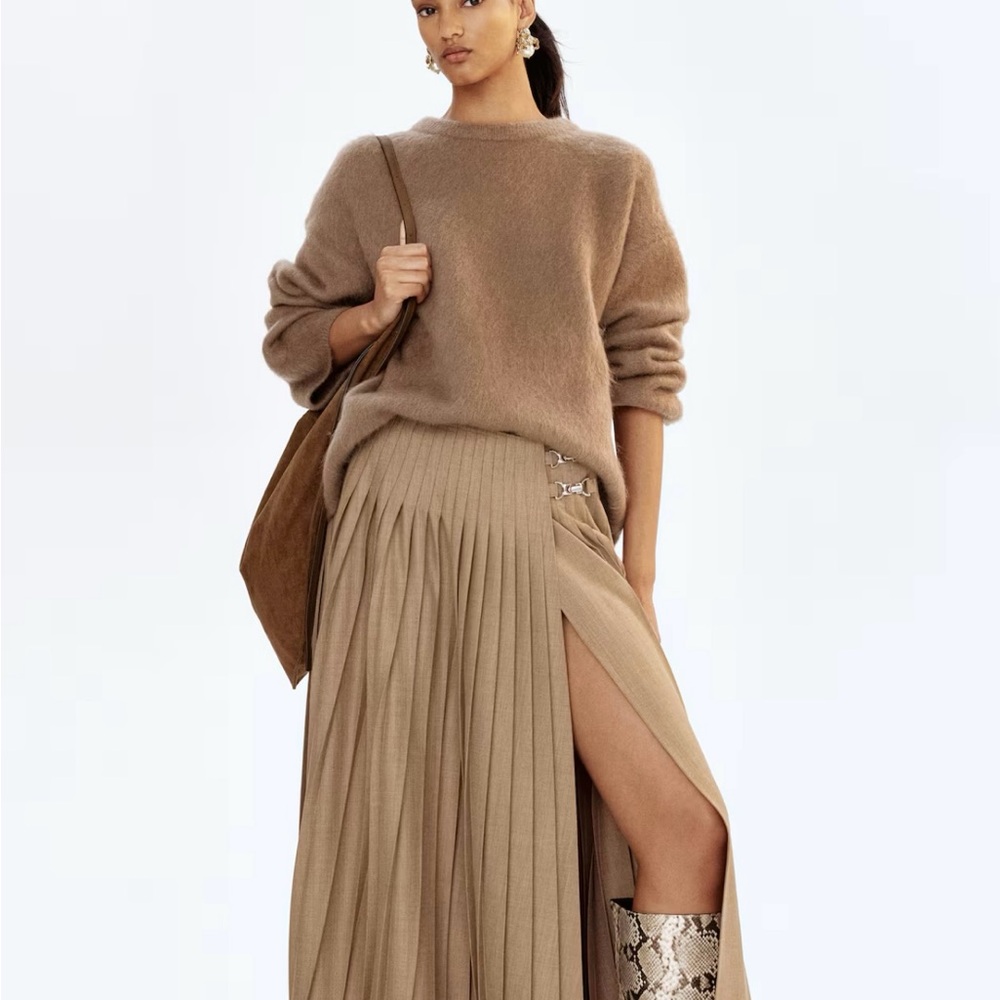 NWT H&M Edition OVERSIZED MOHAIR-BLEND SWEATER (brown) S, M & L. Sold out.